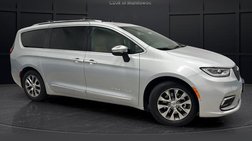 2023 Chrysler Pacifica Hybrid Pinnacle