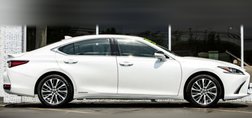2020 Lexus ES 300h Base