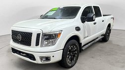 2017 Nissan Titan SV