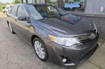 2014 Toyota Camry XLE V6