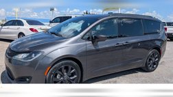 2020 Chrysler Pacifica Touring L Plus