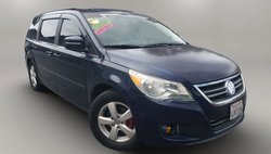 2009 Volkswagen Routan SE