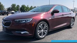 2020 Buick Regal Sportback Essence