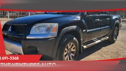 2006 Mitsubishi Raider Duro Cross V8