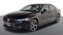 2023 Volvo S60 Recharge T8 Plus Dark Theme
