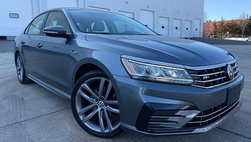 2018 Volkswagen Passat R-Line