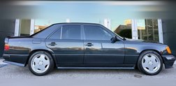 1990 Mercedes-Benz 300-Class 300 E 2.6