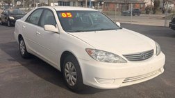 2005 Toyota Camry LE