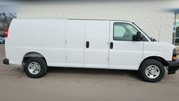 2025 Chevrolet Express 3500