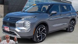 2023 Mitsubishi Outlander SE Special Edition
