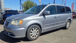 2014 Chrysler Town and Country Touring