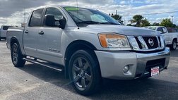2015 Nissan Titan SV