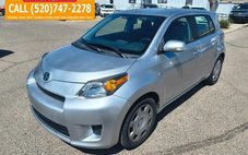 2013 Scion xD Base