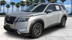 2024 Nissan Pathfinder SV