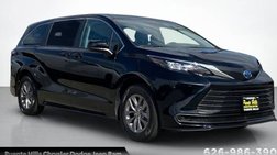 2024 Toyota Sienna LE 8-Passenger