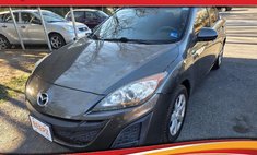 2010 Mazda MAZDA3 i Touring