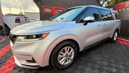 2022 Kia Carnival LX