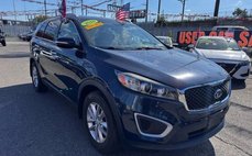 2018 Kia Sorento LX