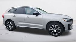 2025 Volvo XC60 B5 Plus Dark Theme