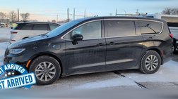 2023 Chrysler Pacifica Hybrid Touring L
