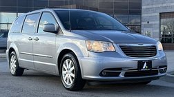 2014 Chrysler Town and Country Touring