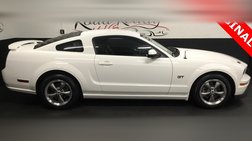 2005 Ford Mustang GT Premium