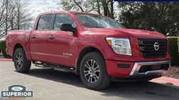 2023 Nissan Titan SV