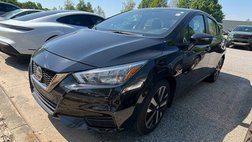 2022 Nissan Versa SR