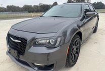 2019 Chrysler 300 S