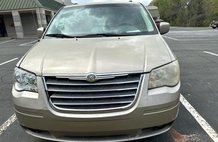2009 Chrysler Town and Country Touring