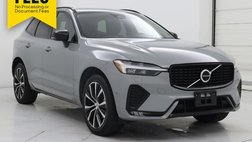 2024 Volvo XC60 B5 Ultimate Dark Theme