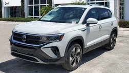 2024 Volkswagen Taos SE 4Motion