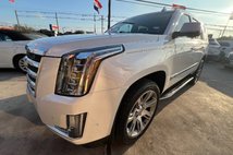 2018 Cadillac Escalade Luxury
