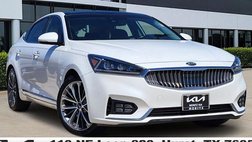 2017 Kia Cadenza Technology