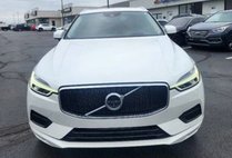 2018 Volvo XC60 T5 Momentum