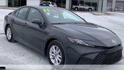 2025 Toyota Camry LE FWD
