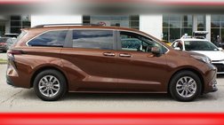 2024 Toyota Sienna XLE 7-Passenger