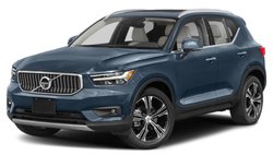 2022 Volvo XC40 T5 Momentum