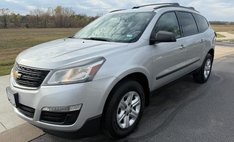 2017 Chevrolet Traverse LS