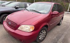 2005 Kia Sedona LX