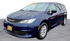 2020 Chrysler Voyager LX