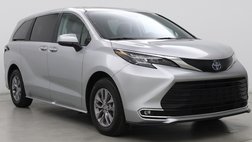 2024 Toyota Sienna XLE