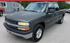 2000 Chevrolet Silverado 1500 Base