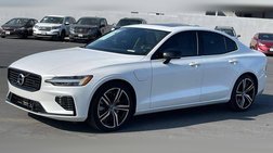 2022 Volvo S60 Recharge T8 R-Design Expression