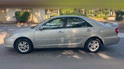 2004 Toyota Camry LE