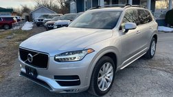 2016 Volvo XC90 T6 Momentum