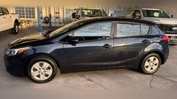 2017 Kia Forte5 LX