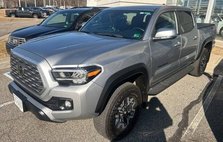 2023 Toyota Tacoma TRD Off-Road
