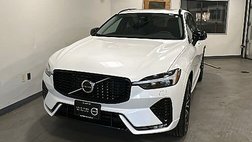 2025 Volvo XC60 B5 Core Dark Theme