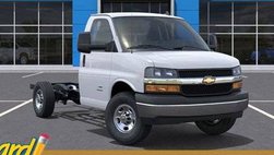 2025 Chevrolet Express 3500
